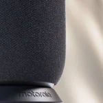 Motorola Moto Sound Flow PANTONE Carbon Negro PG38C07844 - Sonido envolvente con estilo profesional